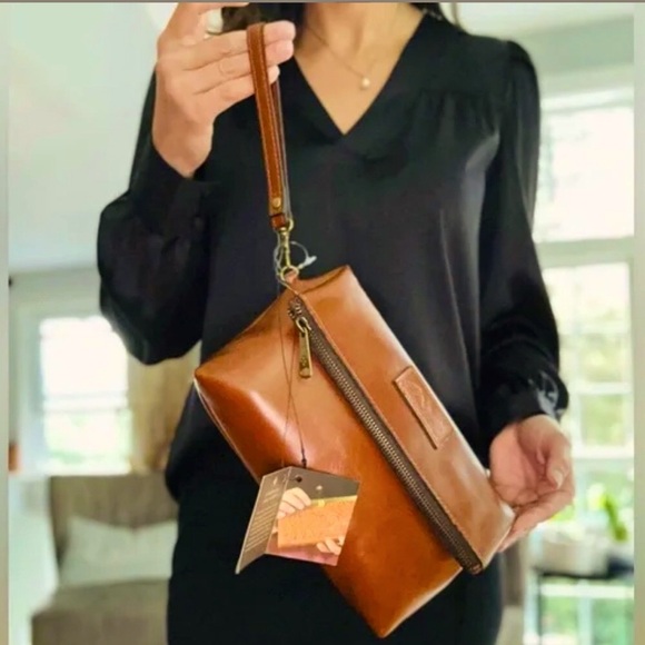 Patricia Nash | Bags | Nwt Patricia Nash Valerie Magnetic Fold Over Wristlet In Italian Folklor